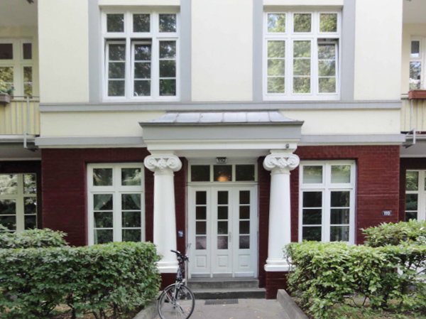CHARMANTE ALTBAUWOHNUNG RUHIG UND CITYNAH